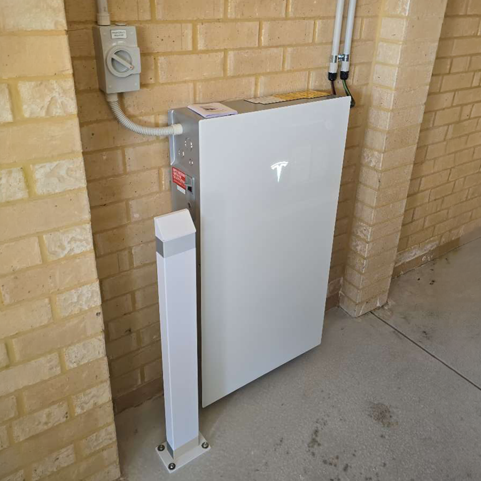 Tesla Powerwall 3 Solar Battery Installation by Regen Power at Petworth drive, The Vines, WA 6069