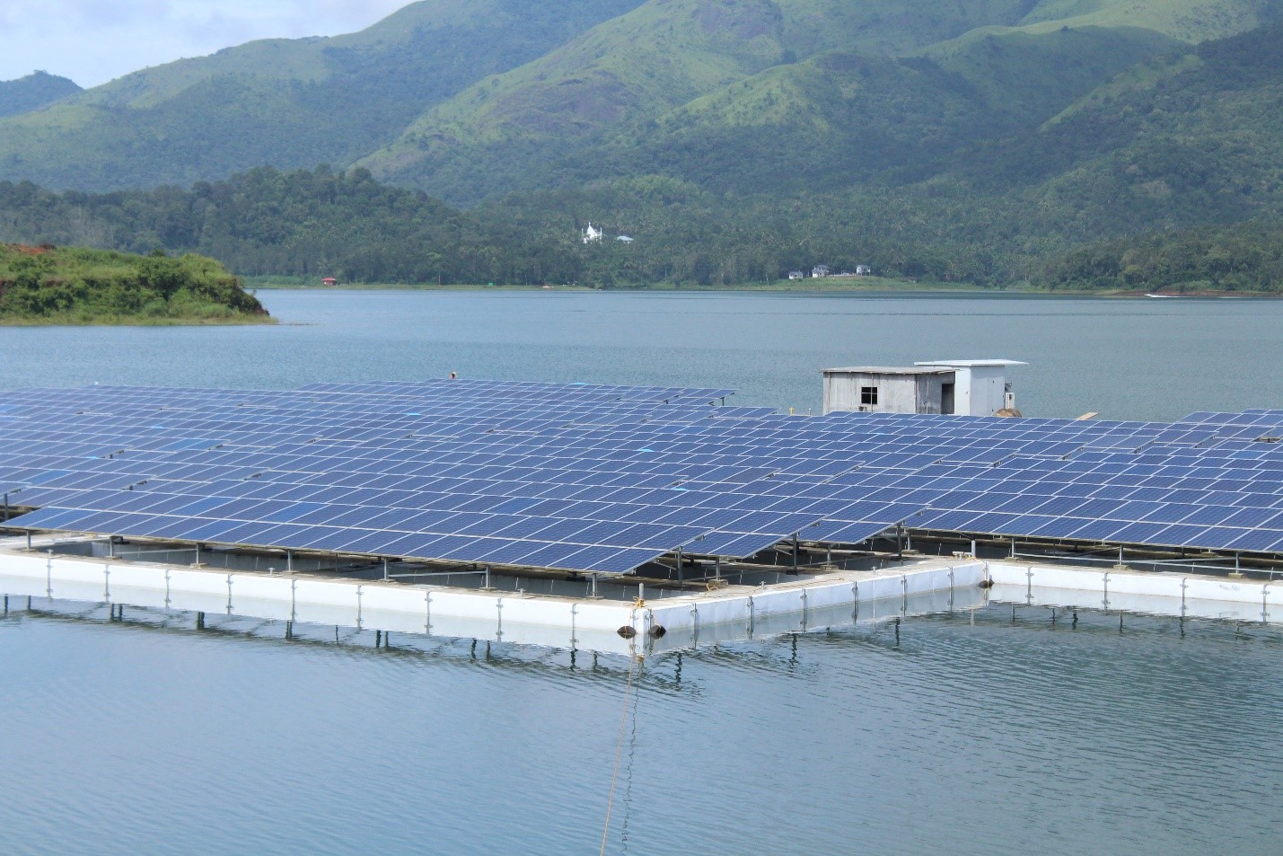500kW Floating Solar Power Plant