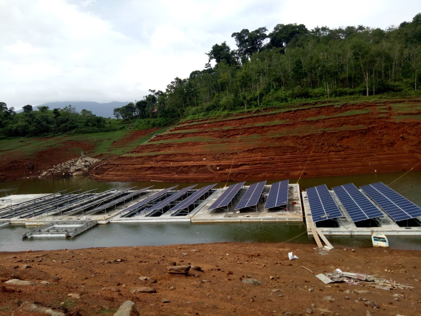 500kW Floating Solar Power Plant